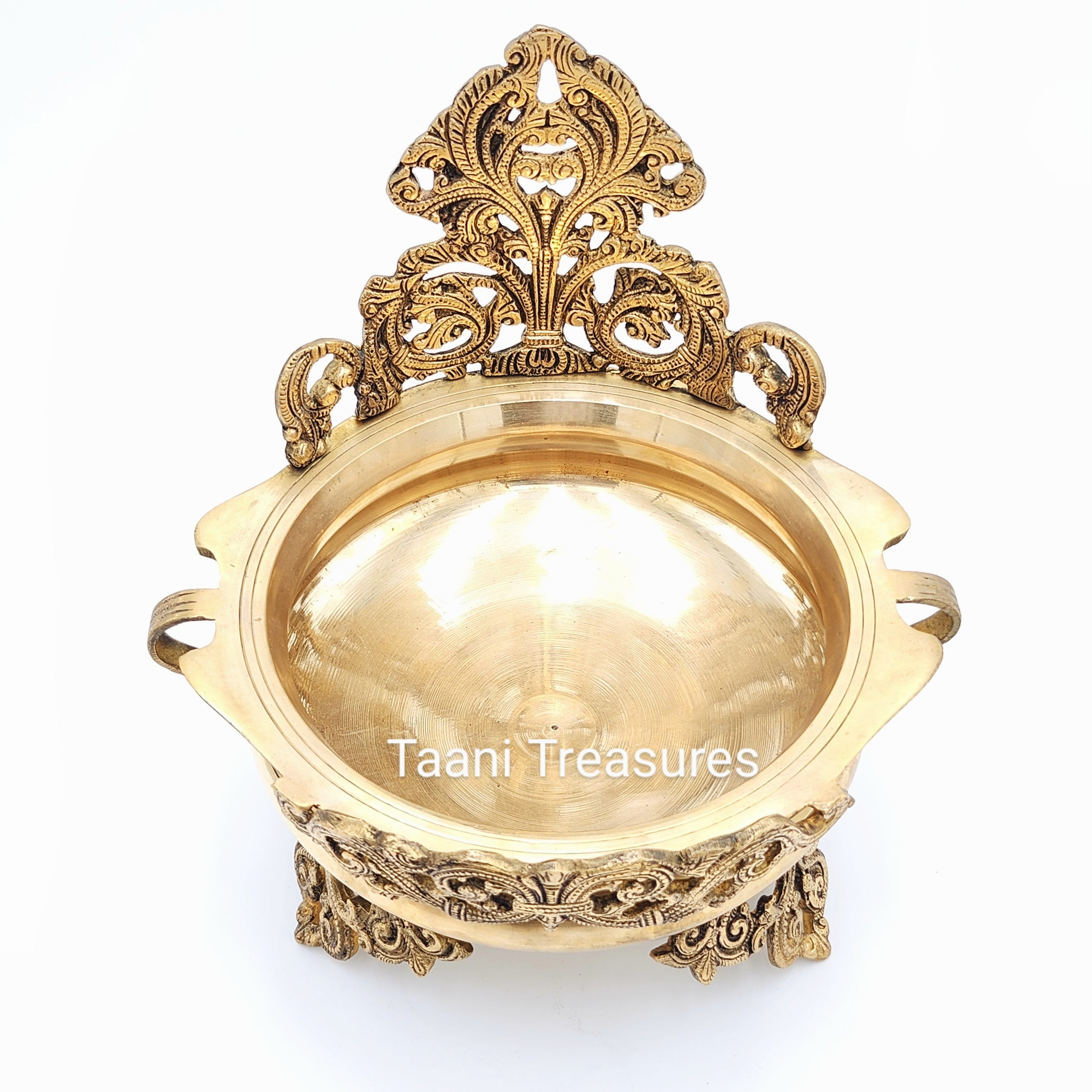 12" Brass Exquisite Design Urli